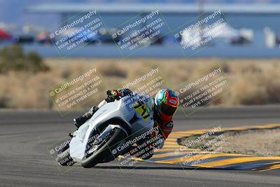 media/Oct-29-2022-CVMA (Sat) [[14c0aa3b66]]/Race 9 Amateur Supersport Middleweight/